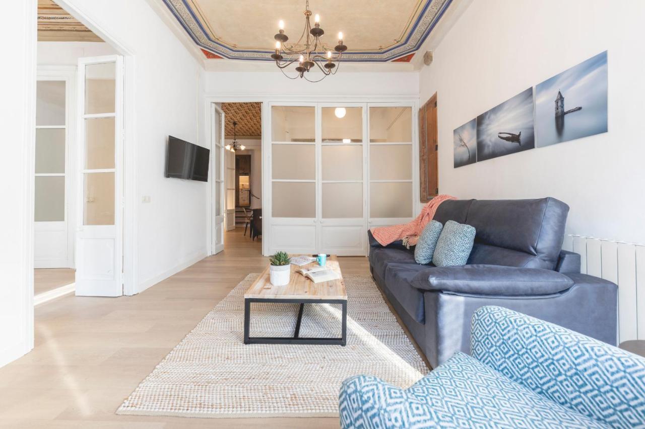 Bravissimo Placa Del Vi, Authentic Historic Apartment Girona Bagian luar foto