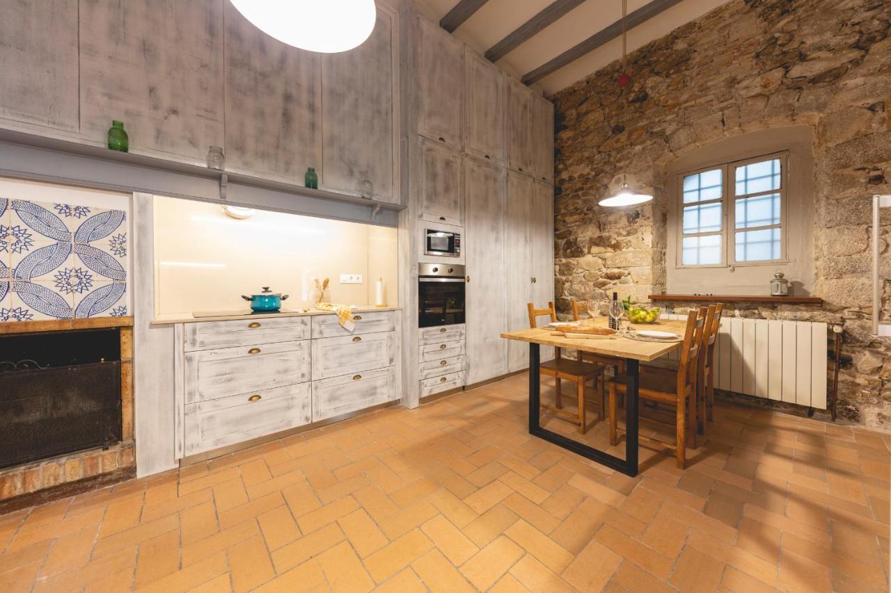 Bravissimo Placa Del Vi, Authentic Historic Apartment Girona Bagian luar foto
